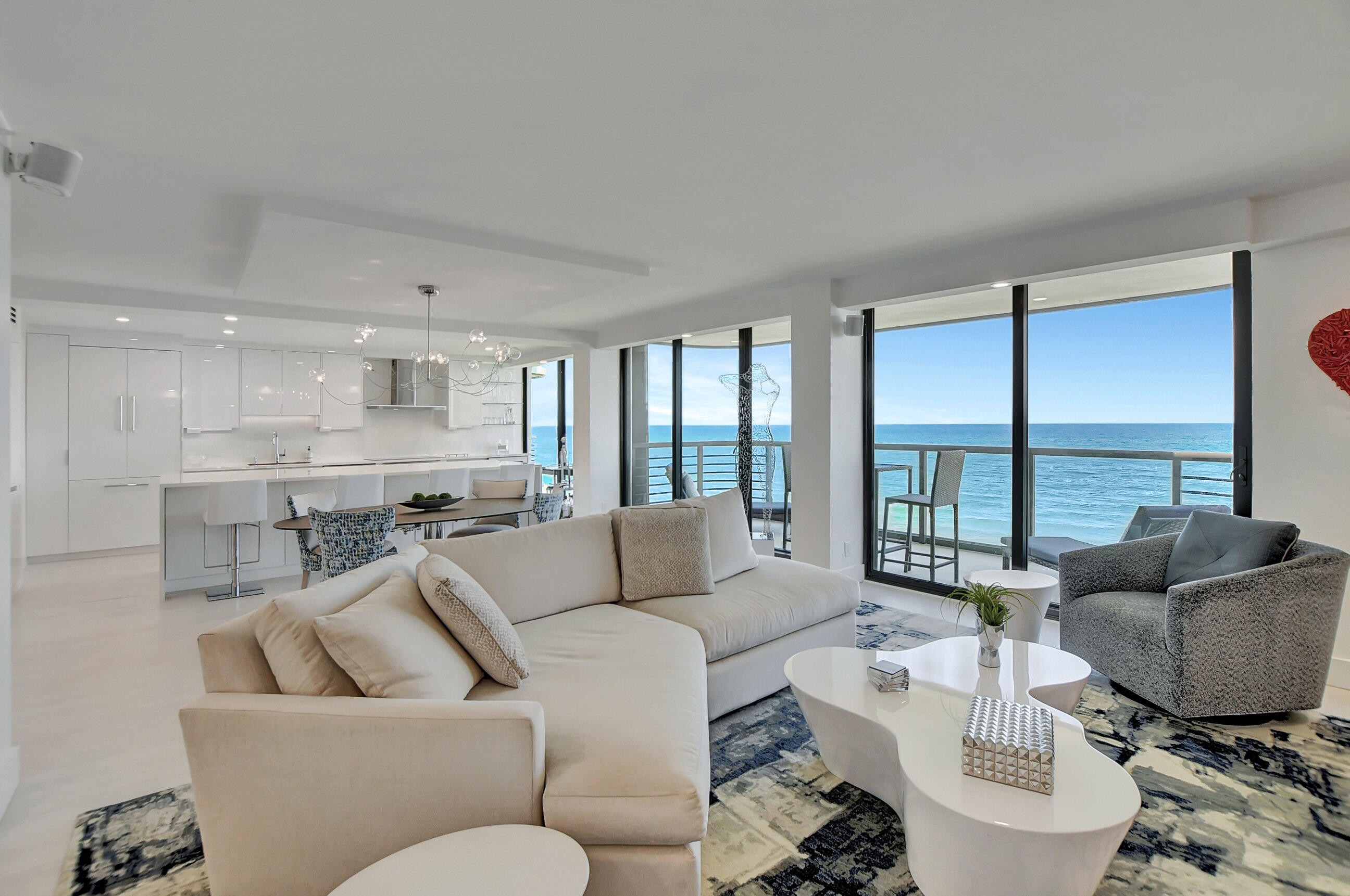 250 S Ocean Boulevard 3c