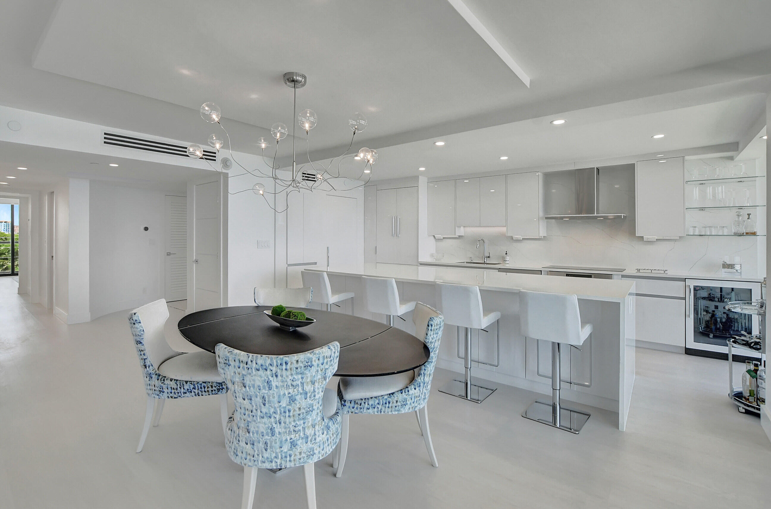 250 S Ocean Boulevard 3c
