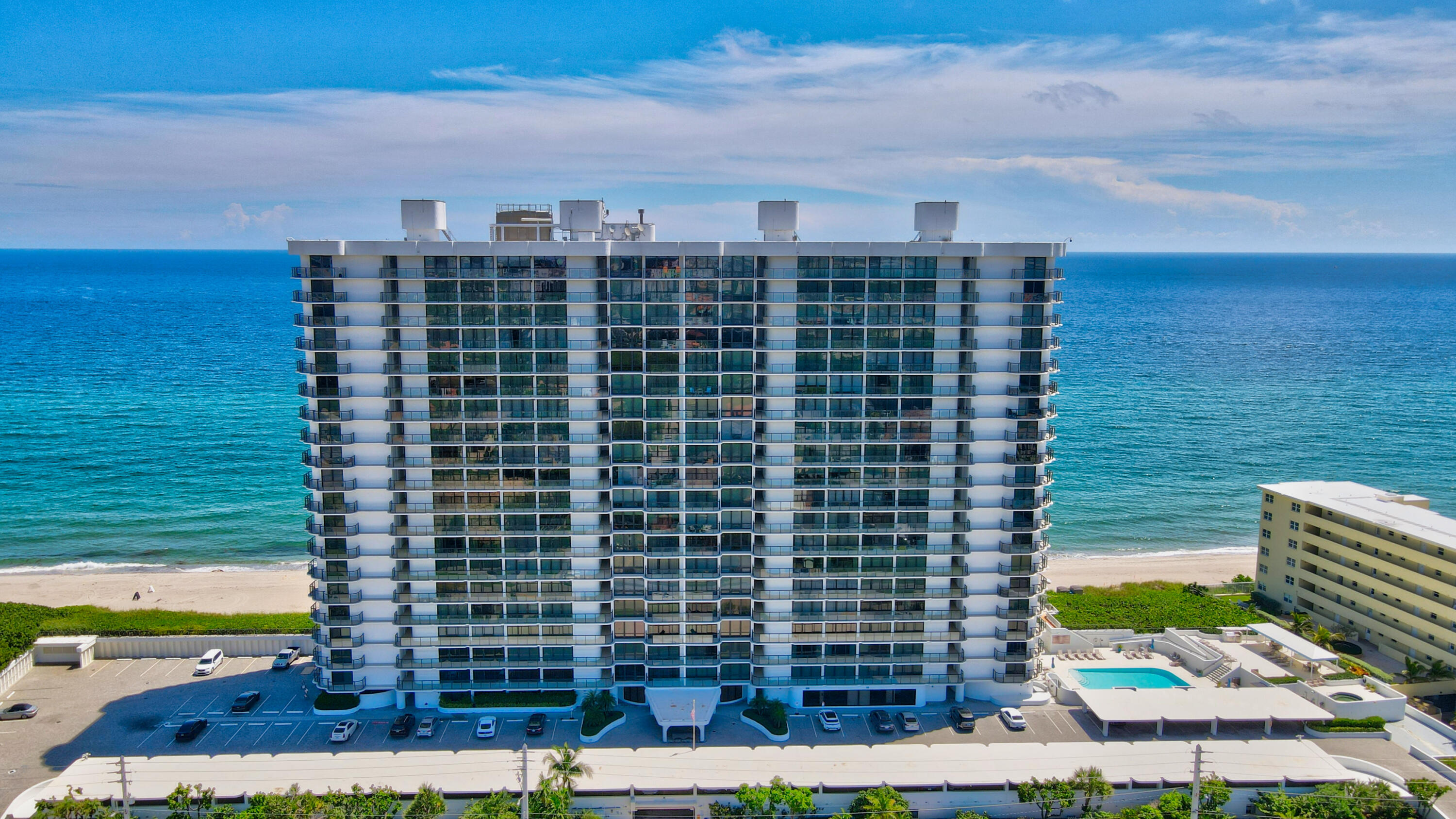 250 S Ocean Boulevard 3c