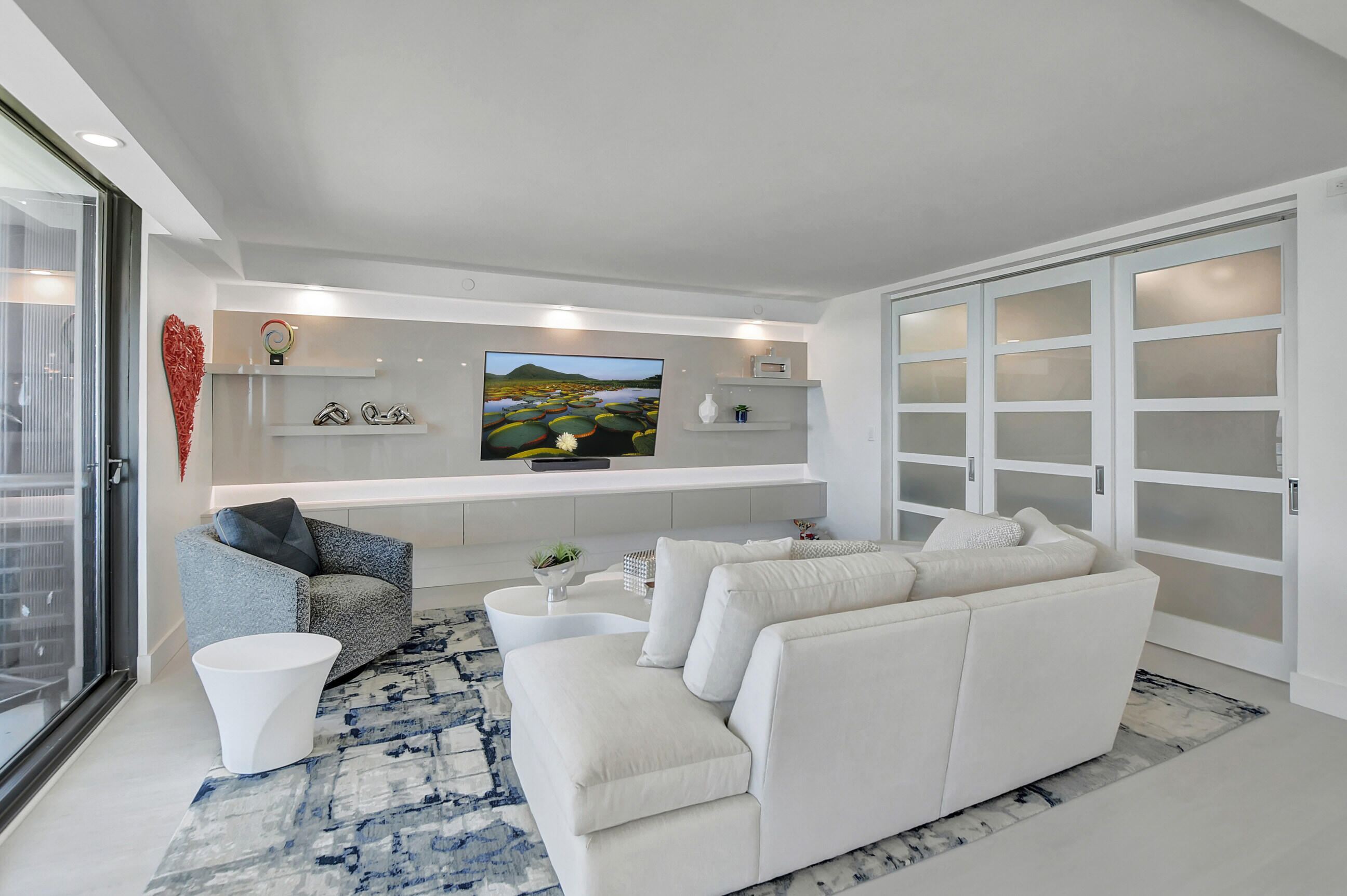 250 S Ocean Boulevard 3c