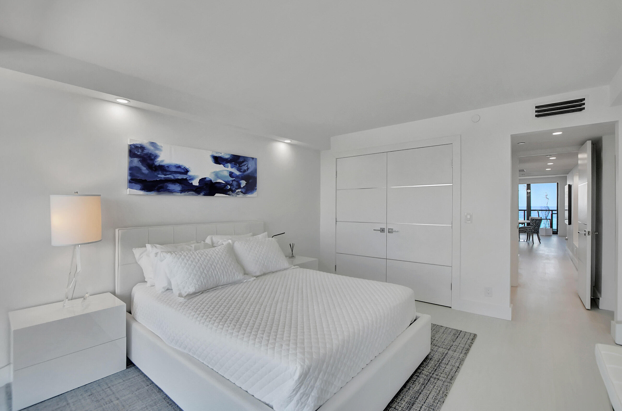 250 S Ocean Boulevard 3c