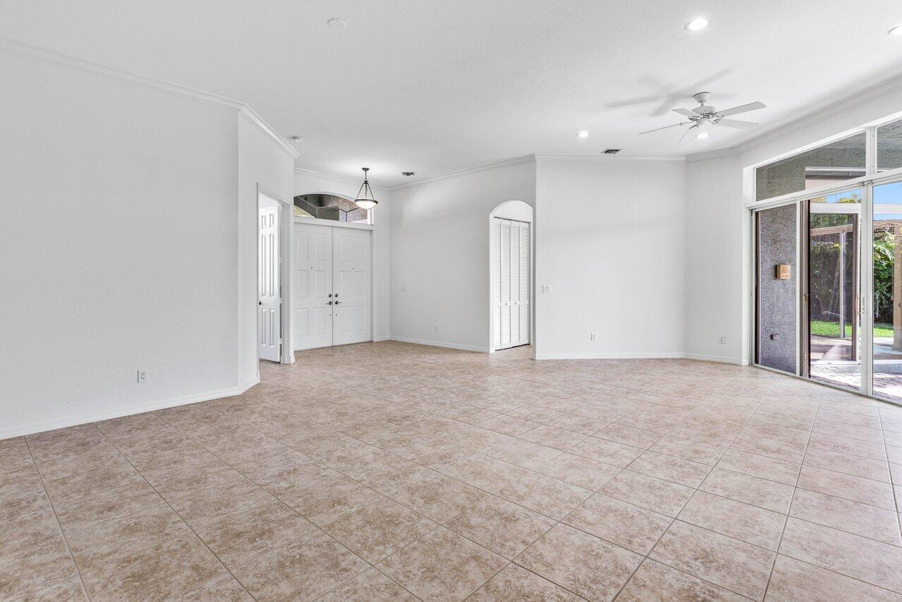 400 Rosewood Circle