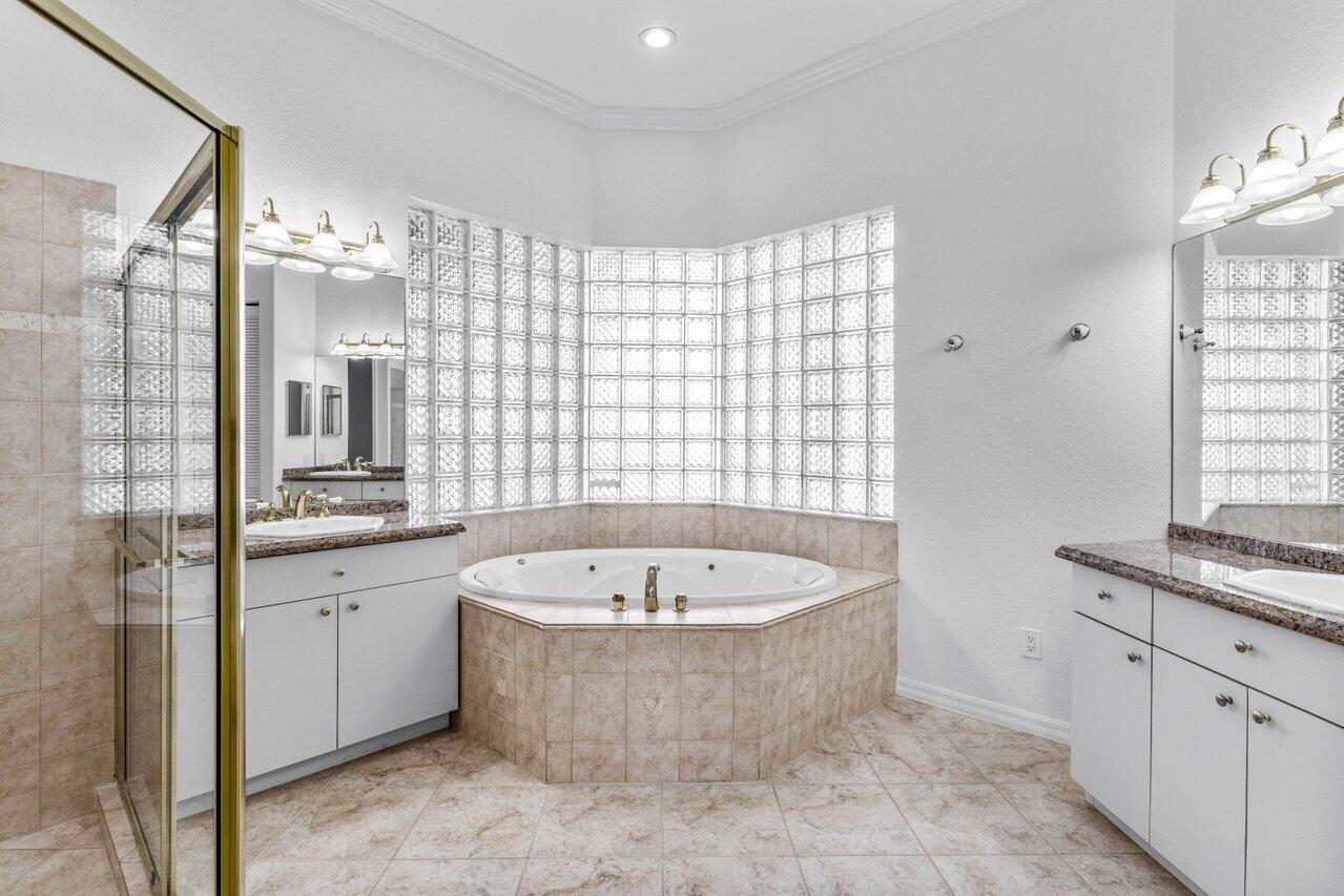 400 Rosewood Circle