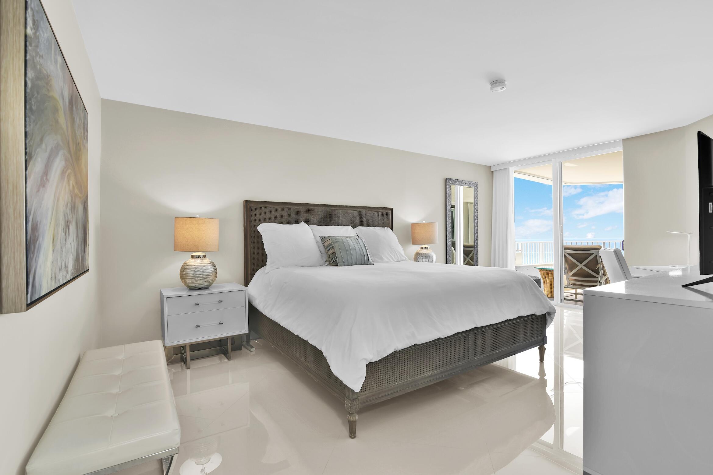 500 S Ocean Boulevard 1206