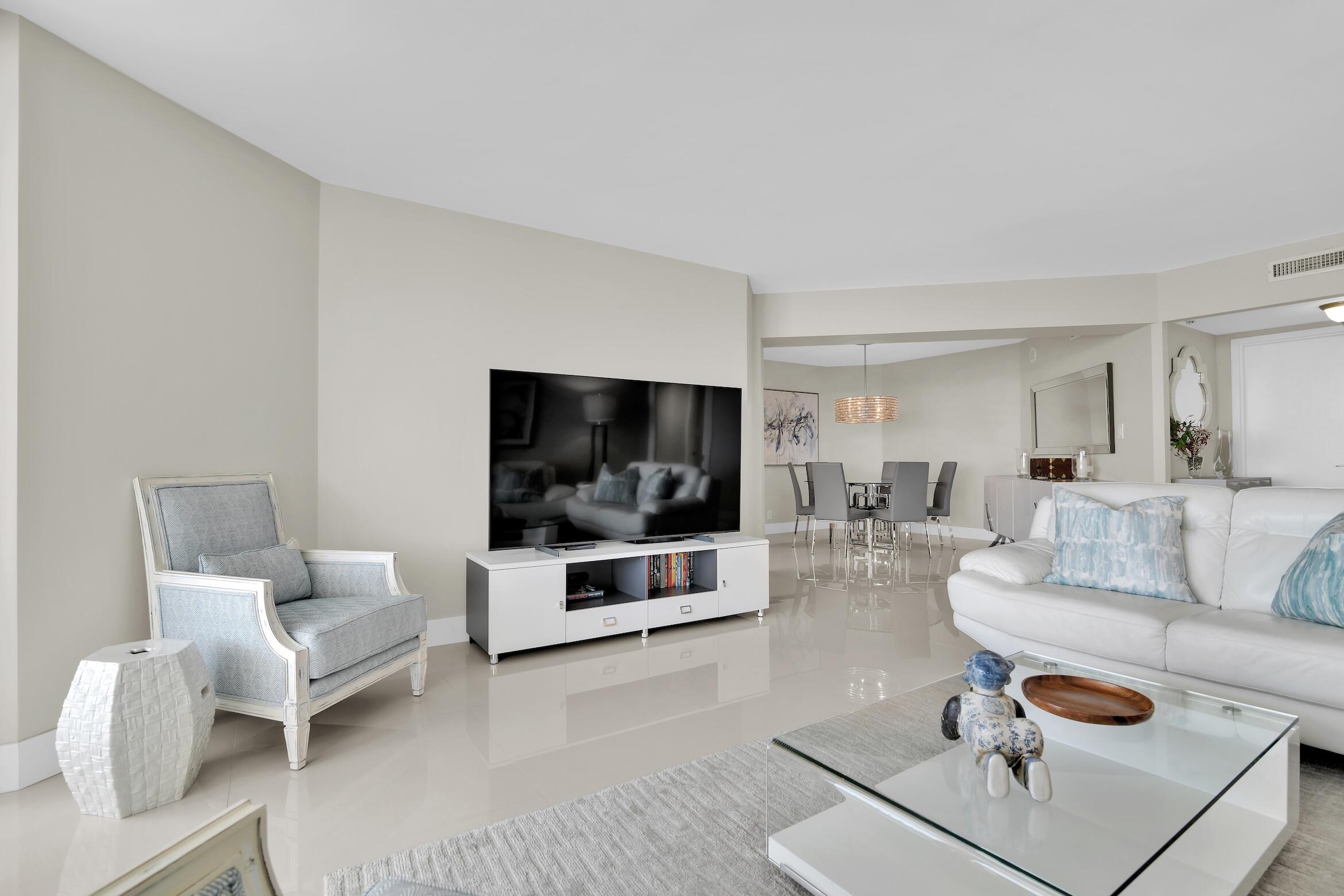 500 S Ocean Boulevard 1206