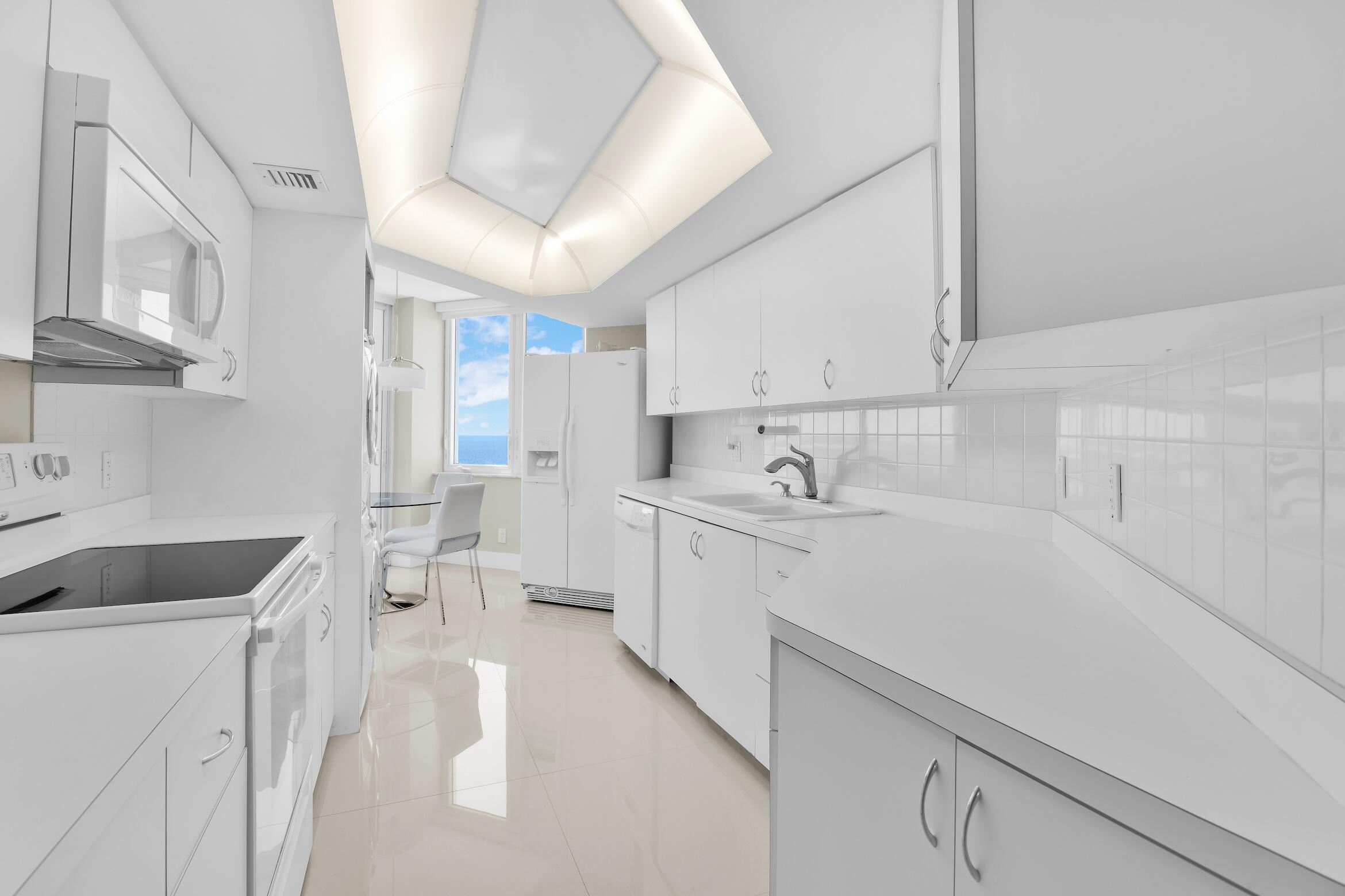 500 S Ocean Boulevard 1206