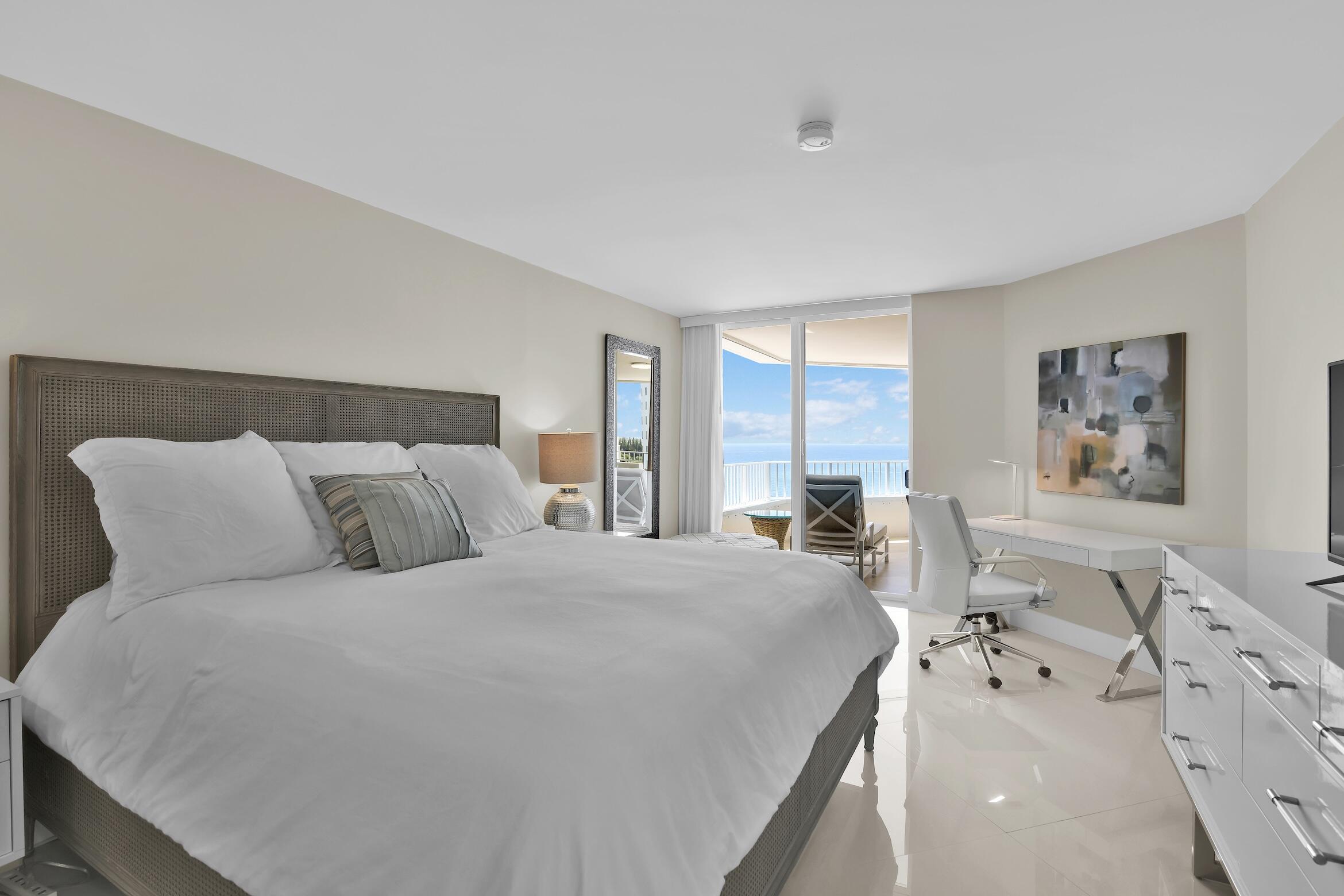 500 S Ocean Boulevard 1206