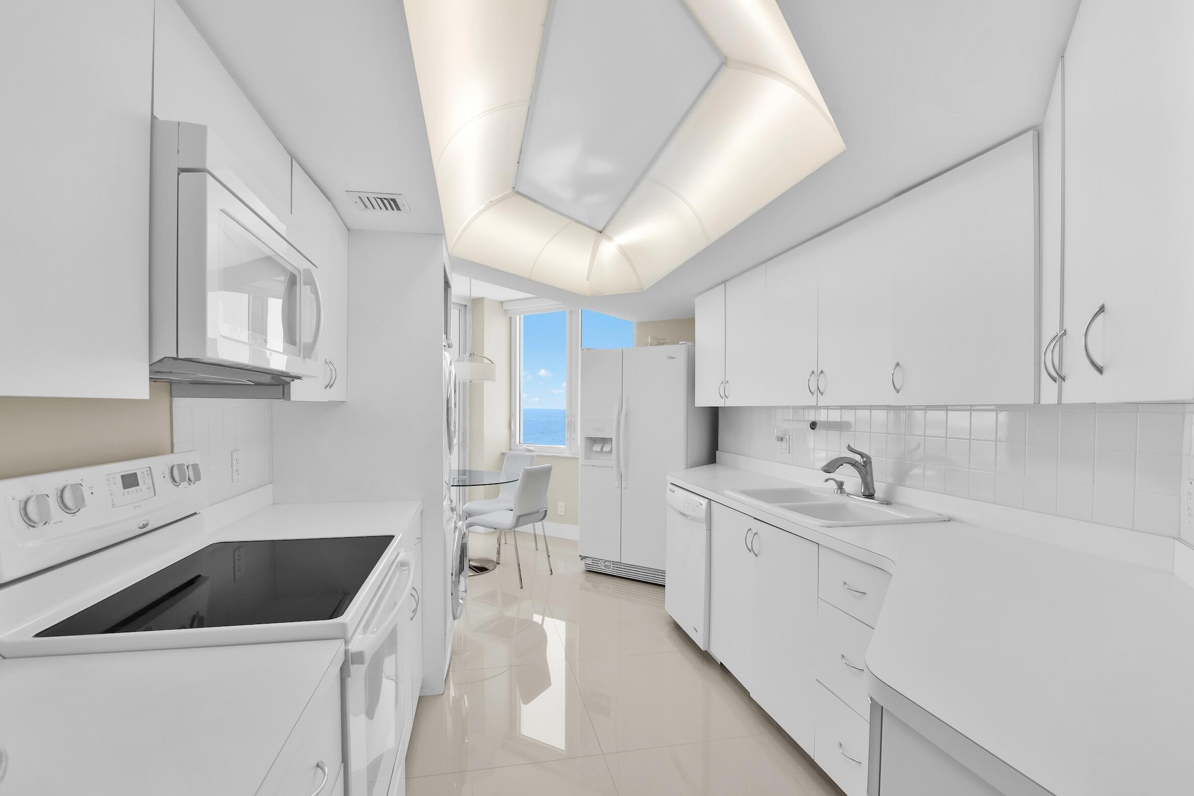 500 S Ocean Boulevard 1206