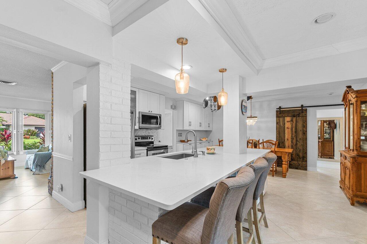 1041 SW 7th Street