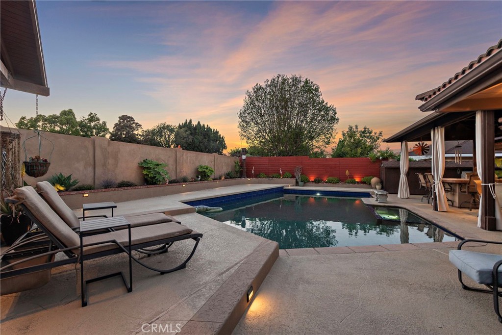 18439 Colville Street