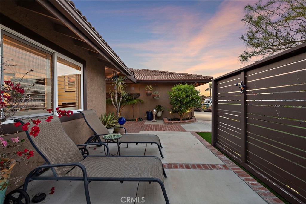 18439 Colville Street