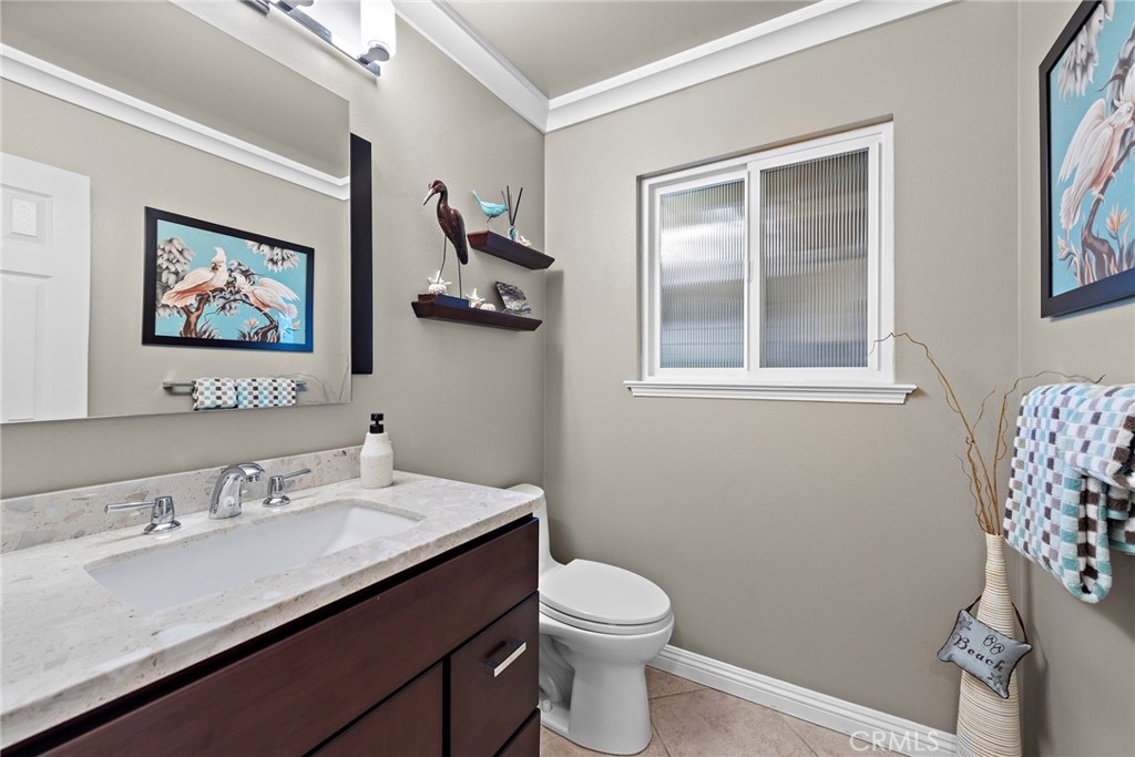 18439 Colville Street