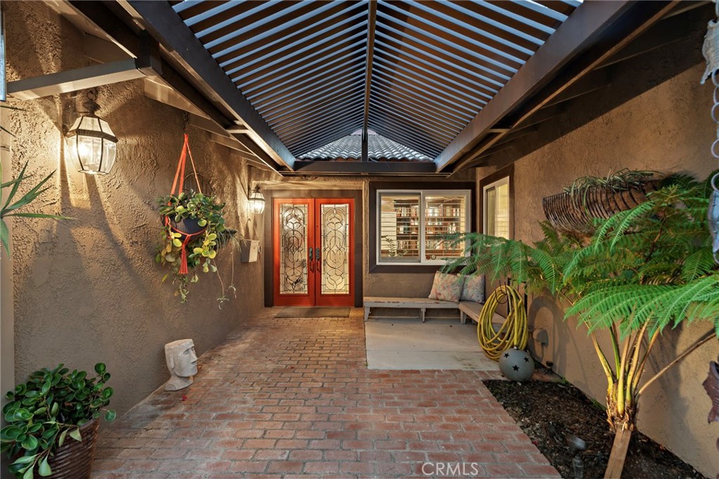 18439 Colville Street