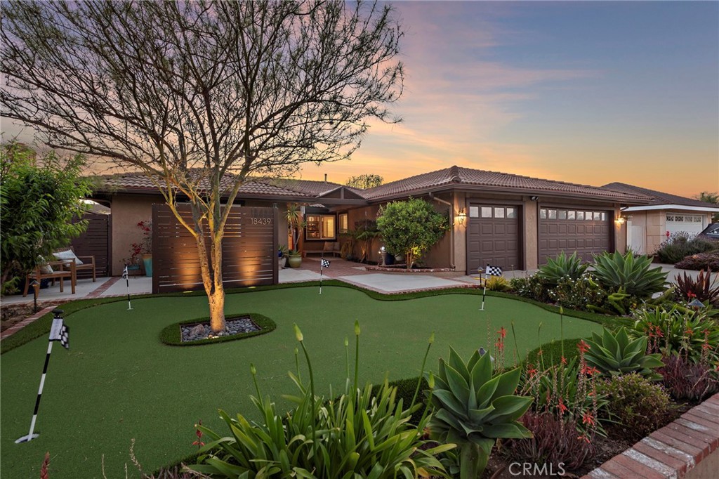 18439 Colville Street