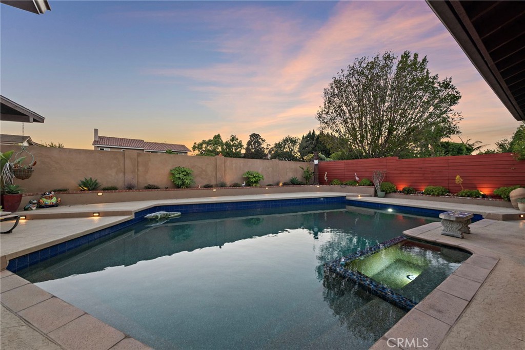 18439 Colville Street