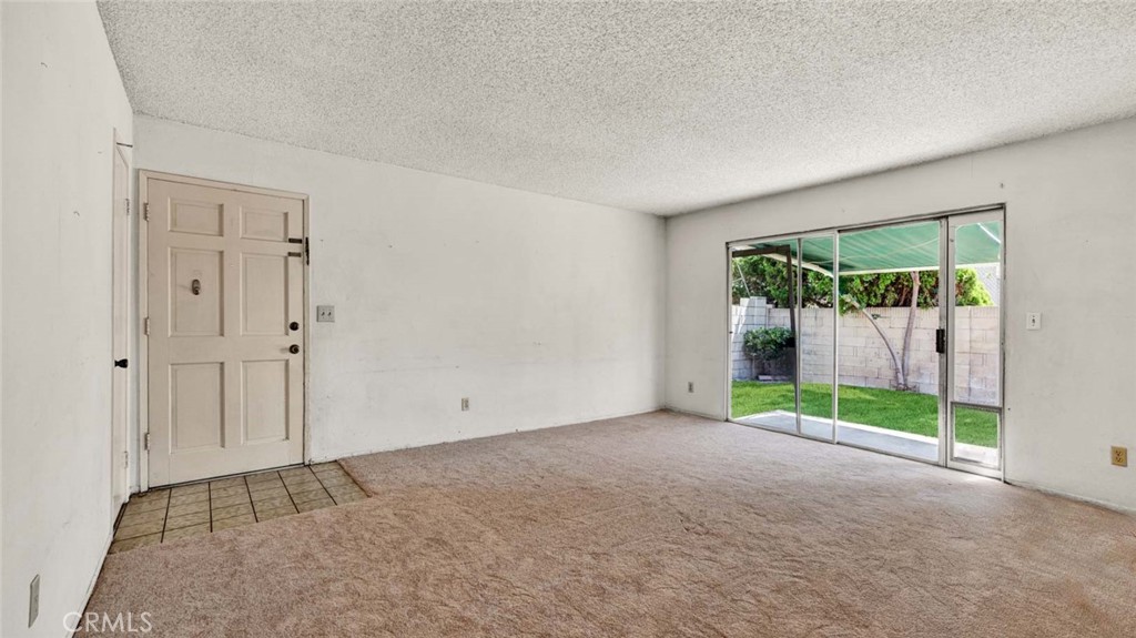 11892 Geode Avenue