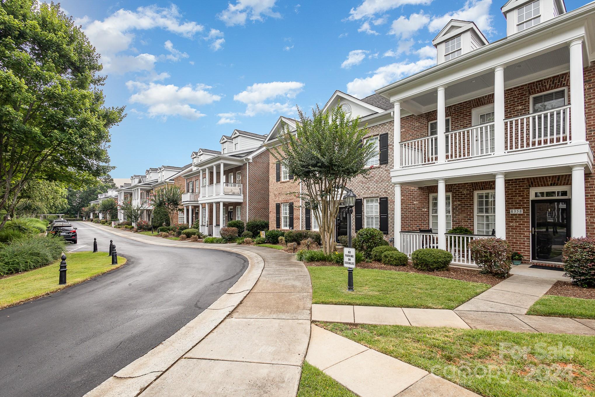 8354 Indigo Row
