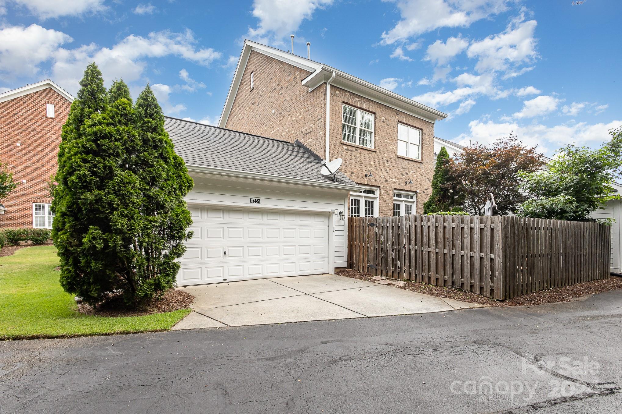 8354 Indigo Row
