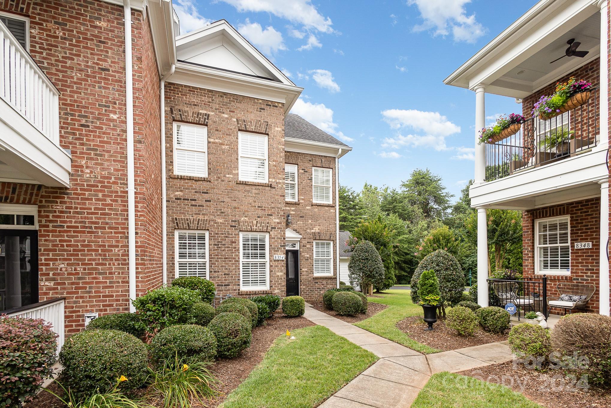 8354 Indigo Row