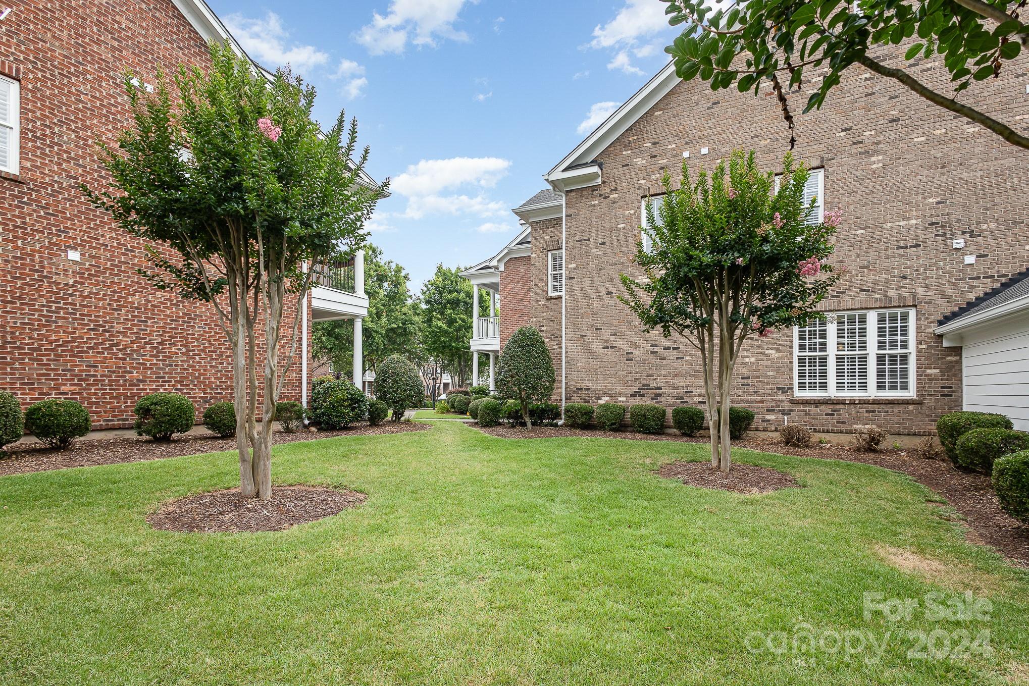 8354 Indigo Row