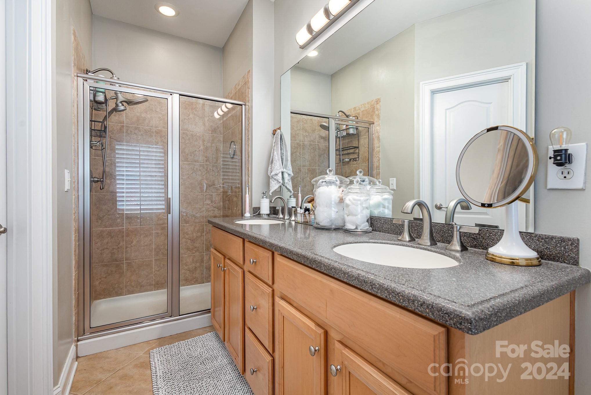 8354 Indigo Row