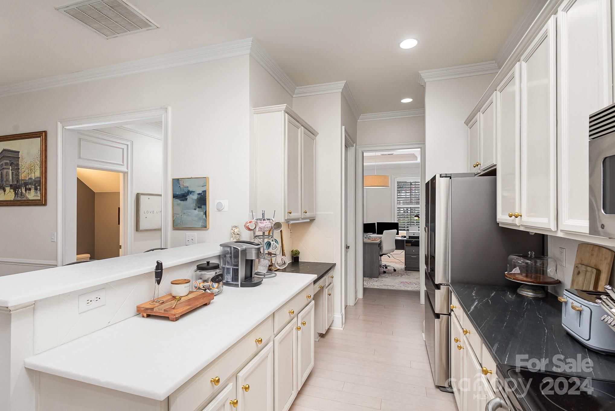8354 Indigo Row
