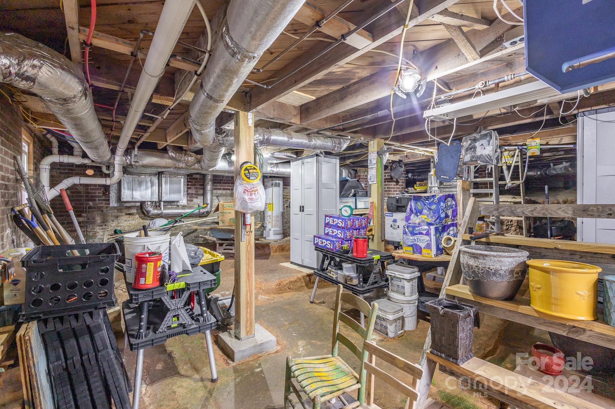 318 Westview Street