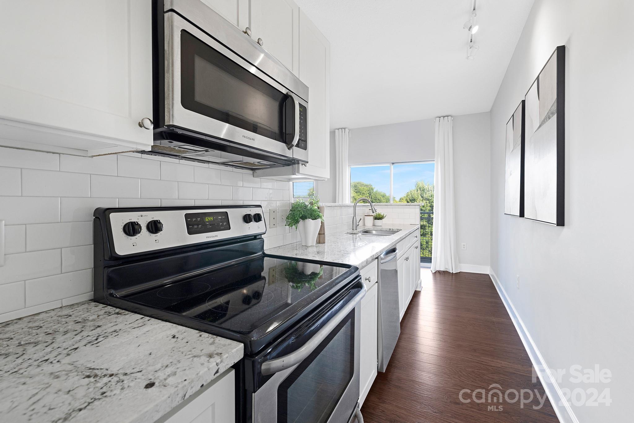 1315 East Boulevard Unit: 428