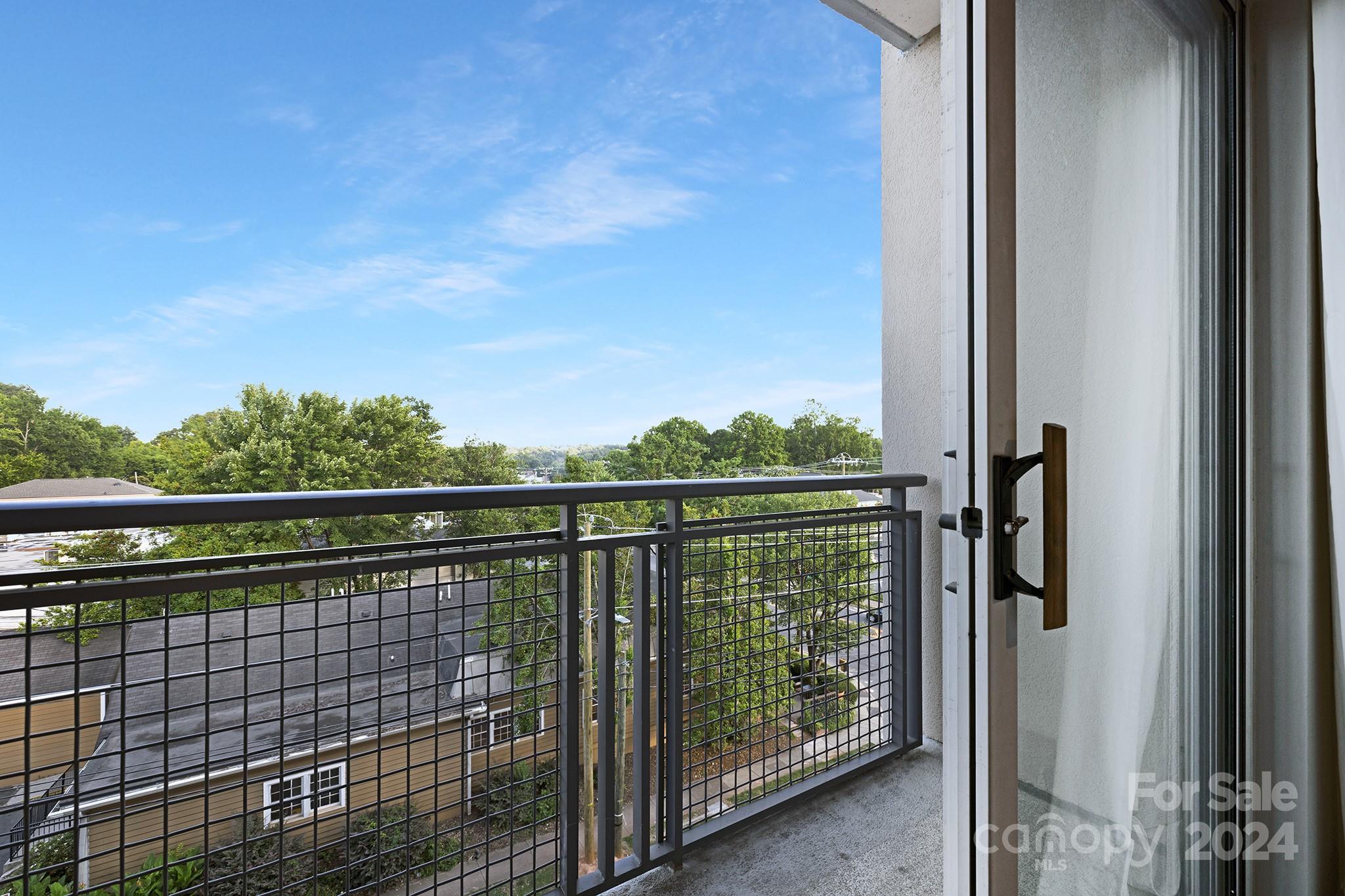 1315 East Boulevard Unit: 428