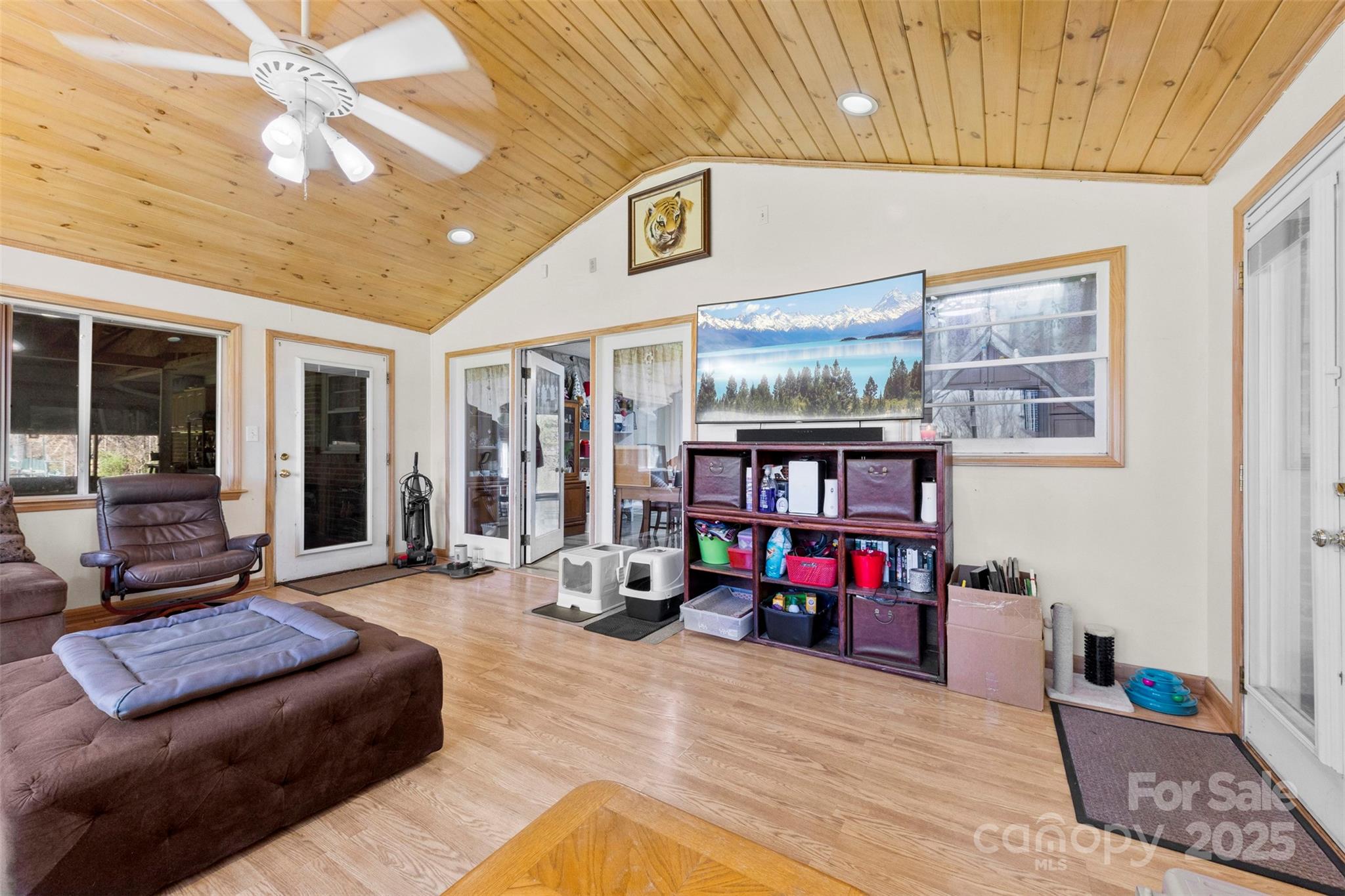 4937 Lebanon Drive Unit: 1