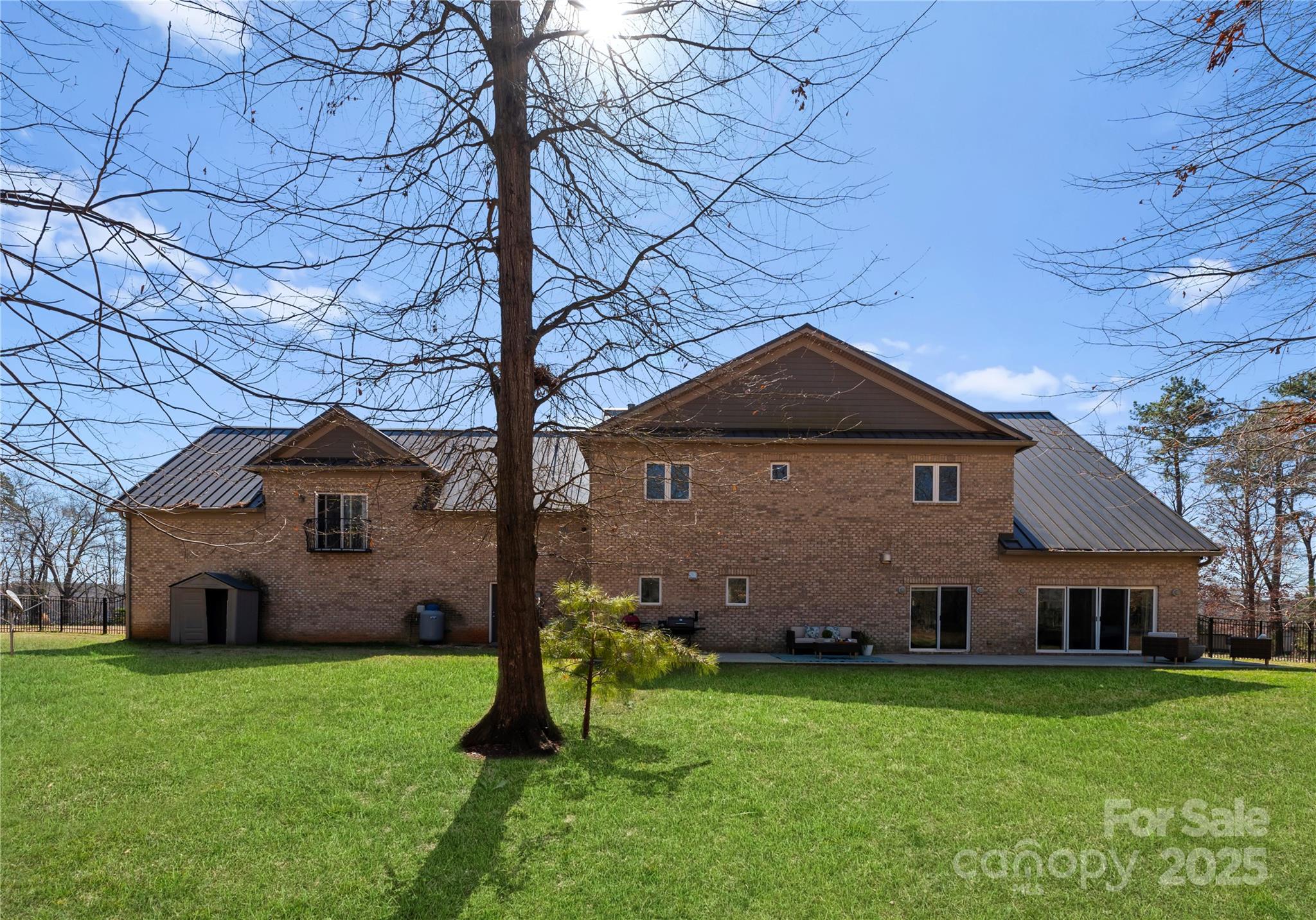 16455 Harbor View Road