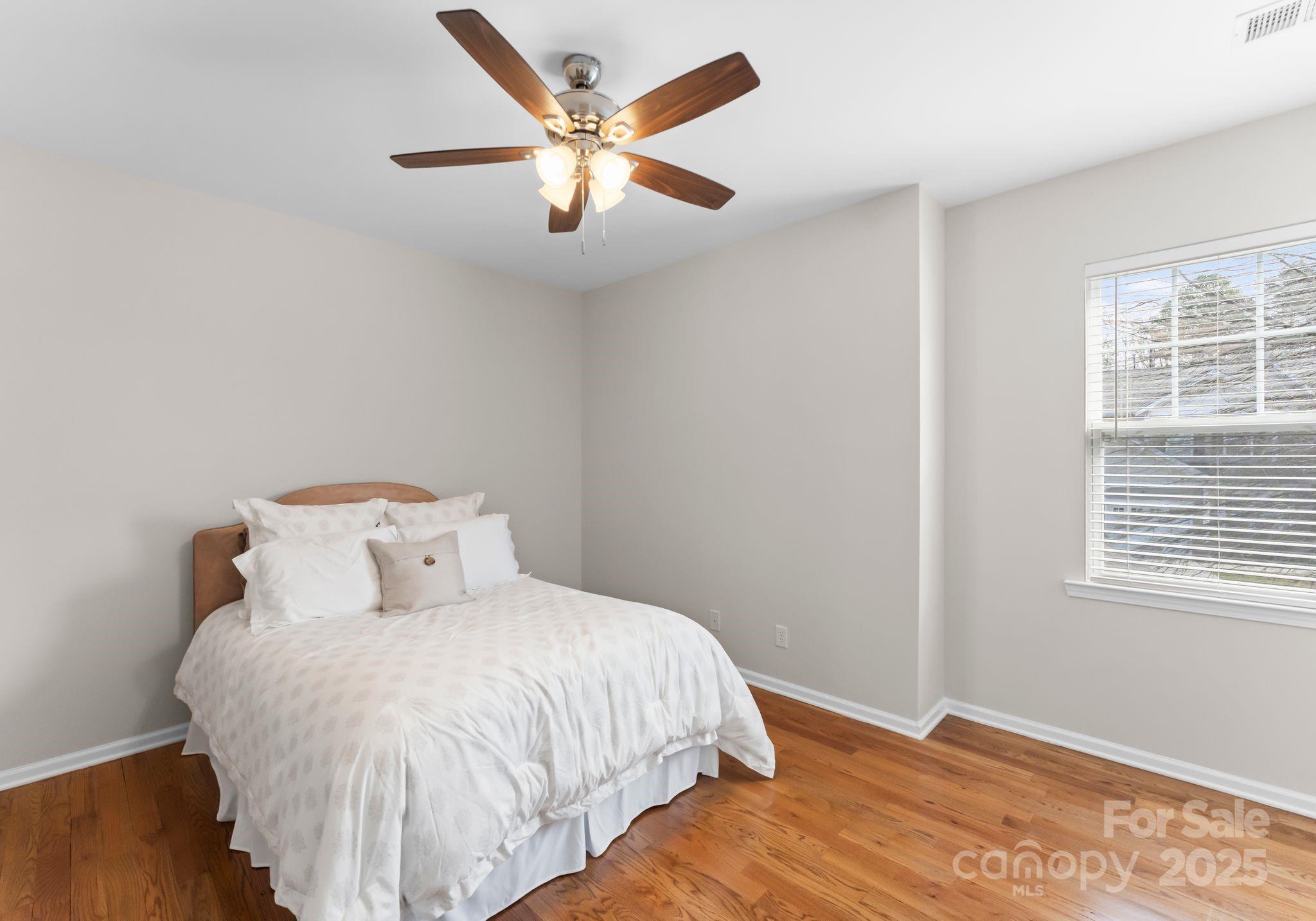 5980 Pale Moss Lane