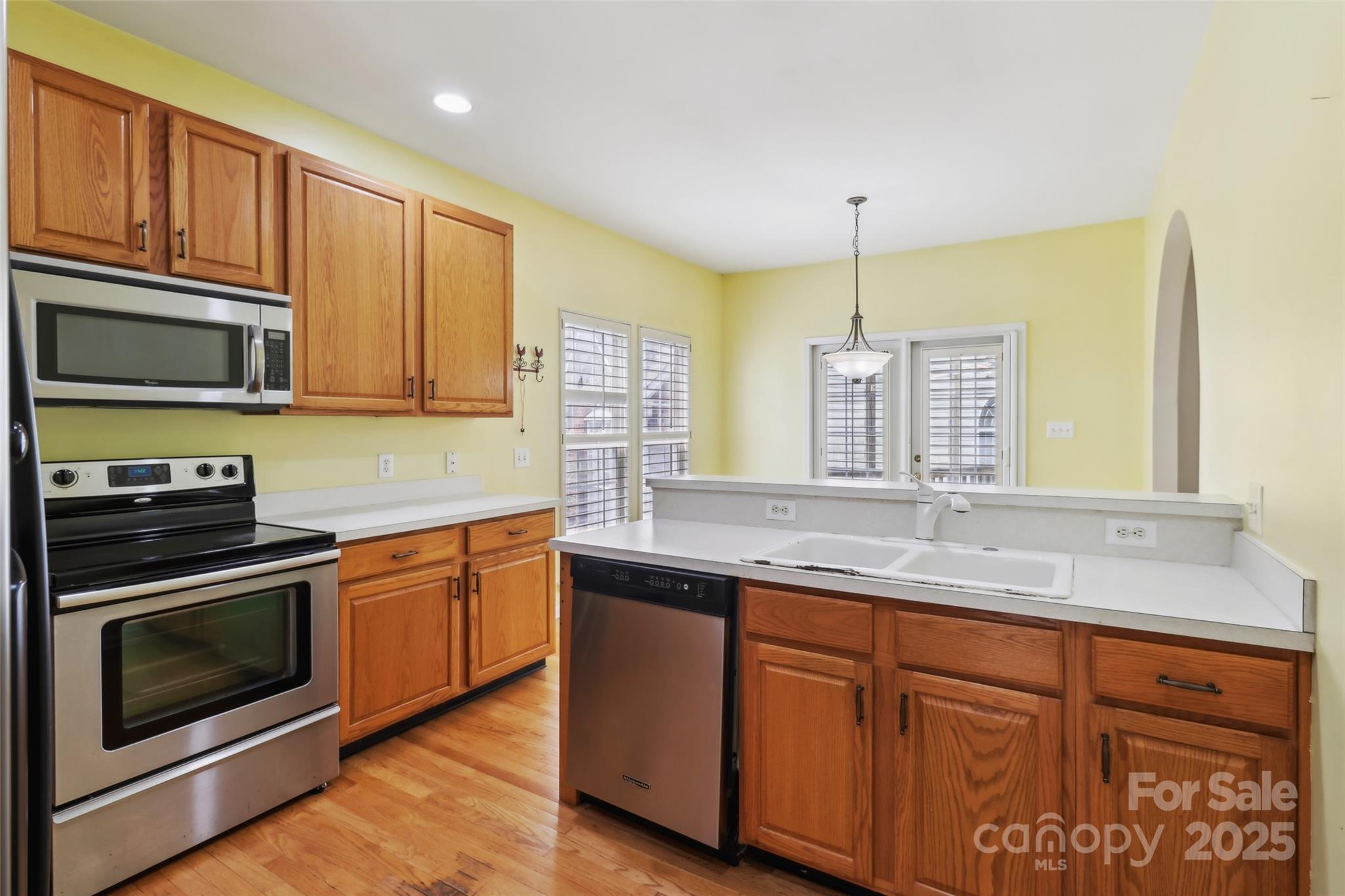2321 Oberwood Drive