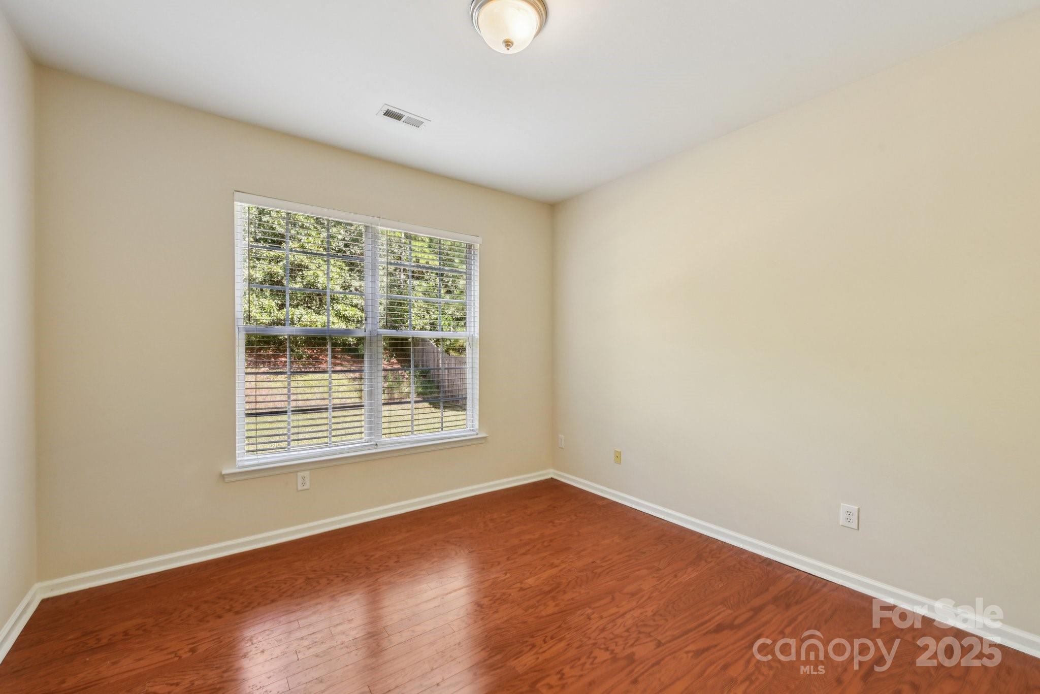 3149 Pine Bluff Way