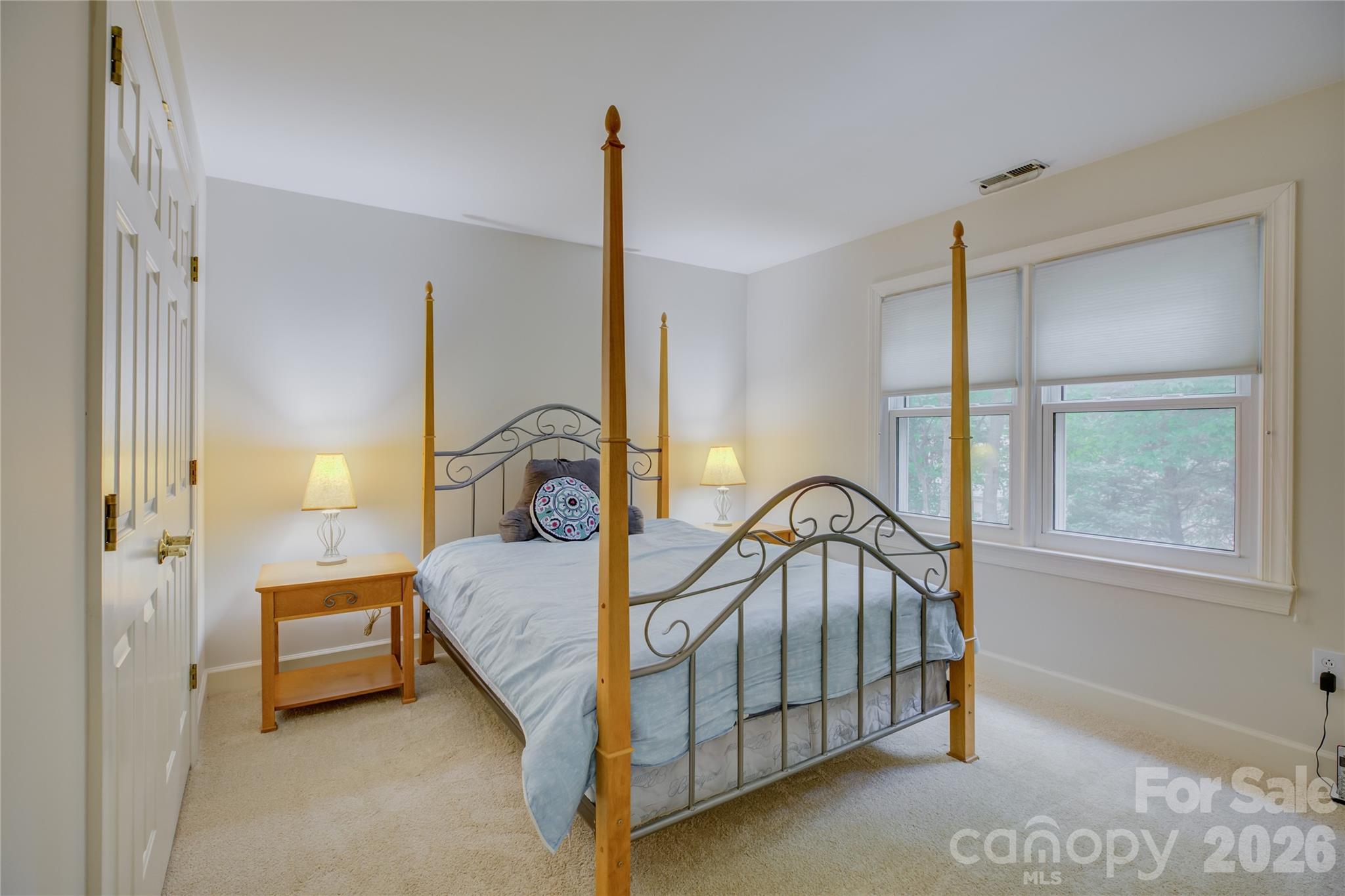 15608 Woodland Ridge Lane Unit: 13