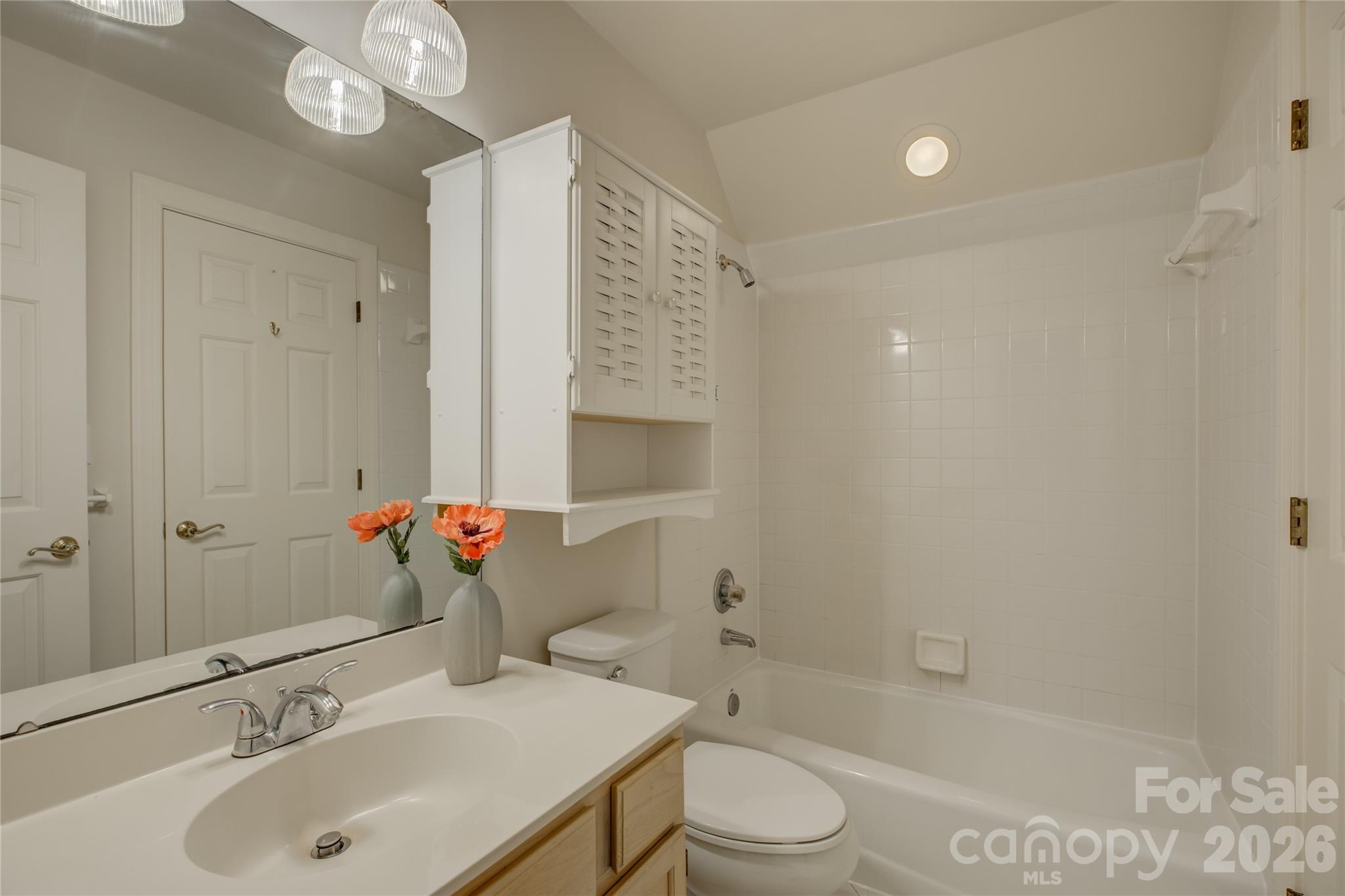 15608 Woodland Ridge Lane Unit: 13