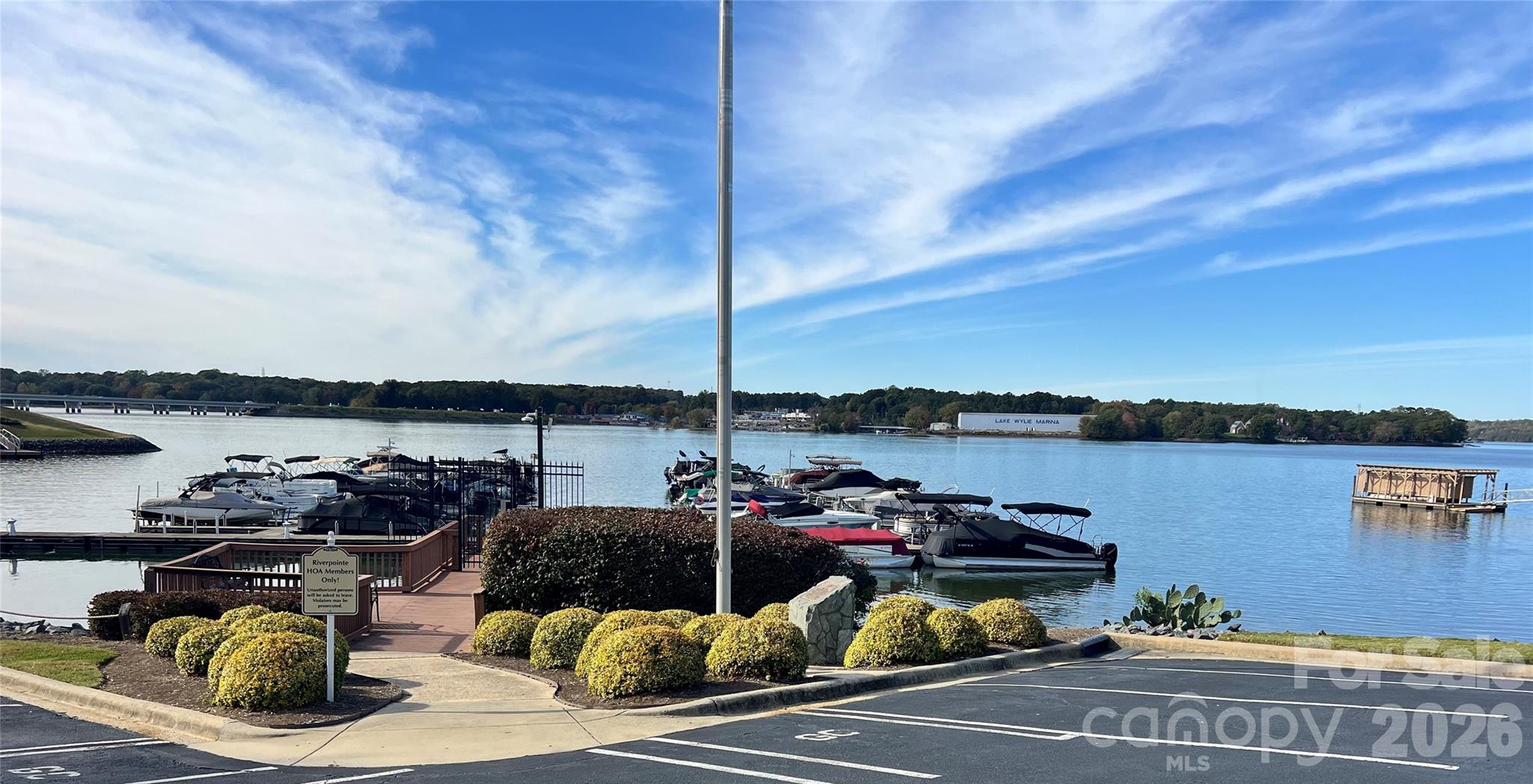 15608 Woodland Ridge Lane Unit: 13