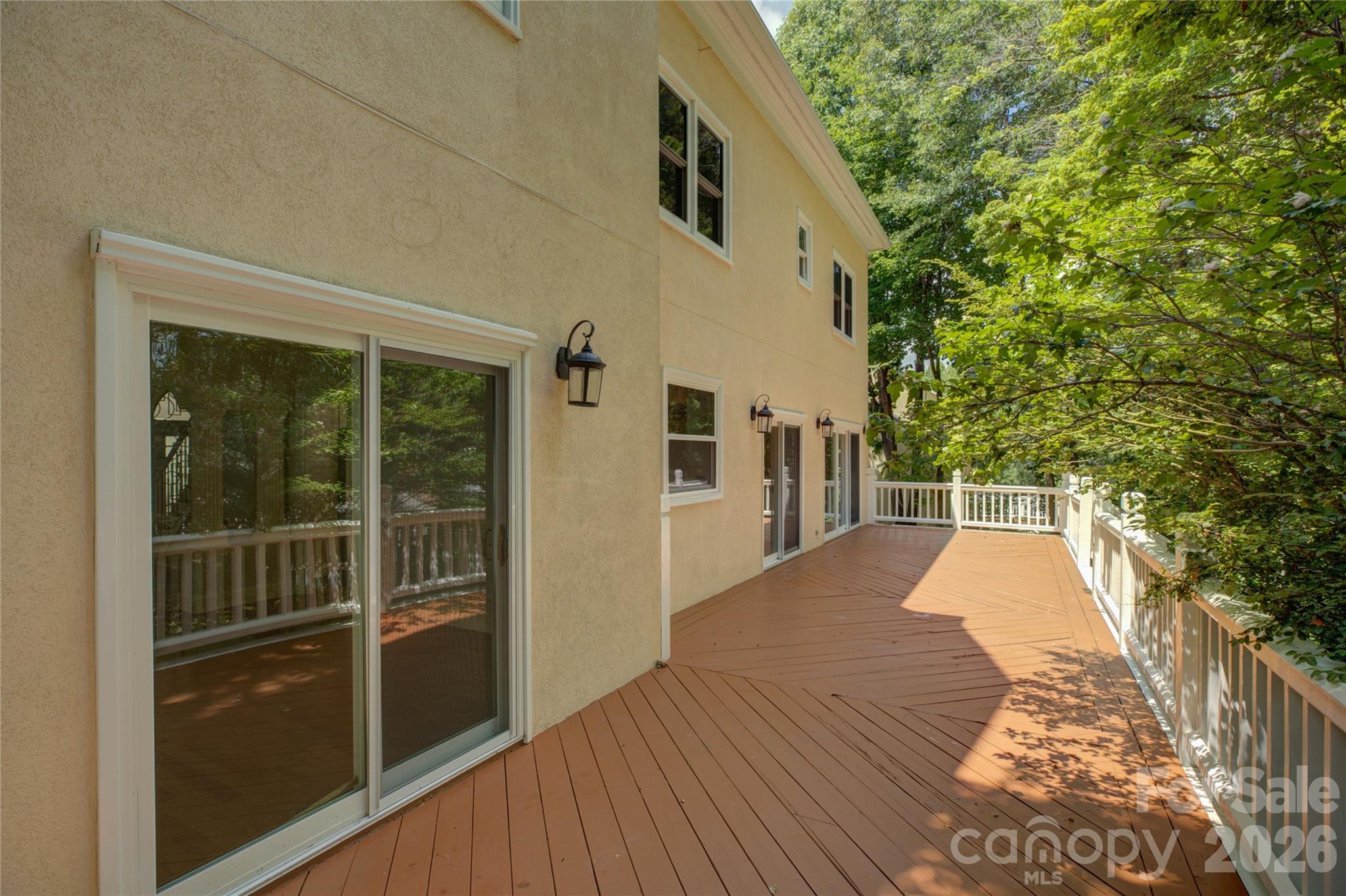 15608 Woodland Ridge Lane Unit: 13