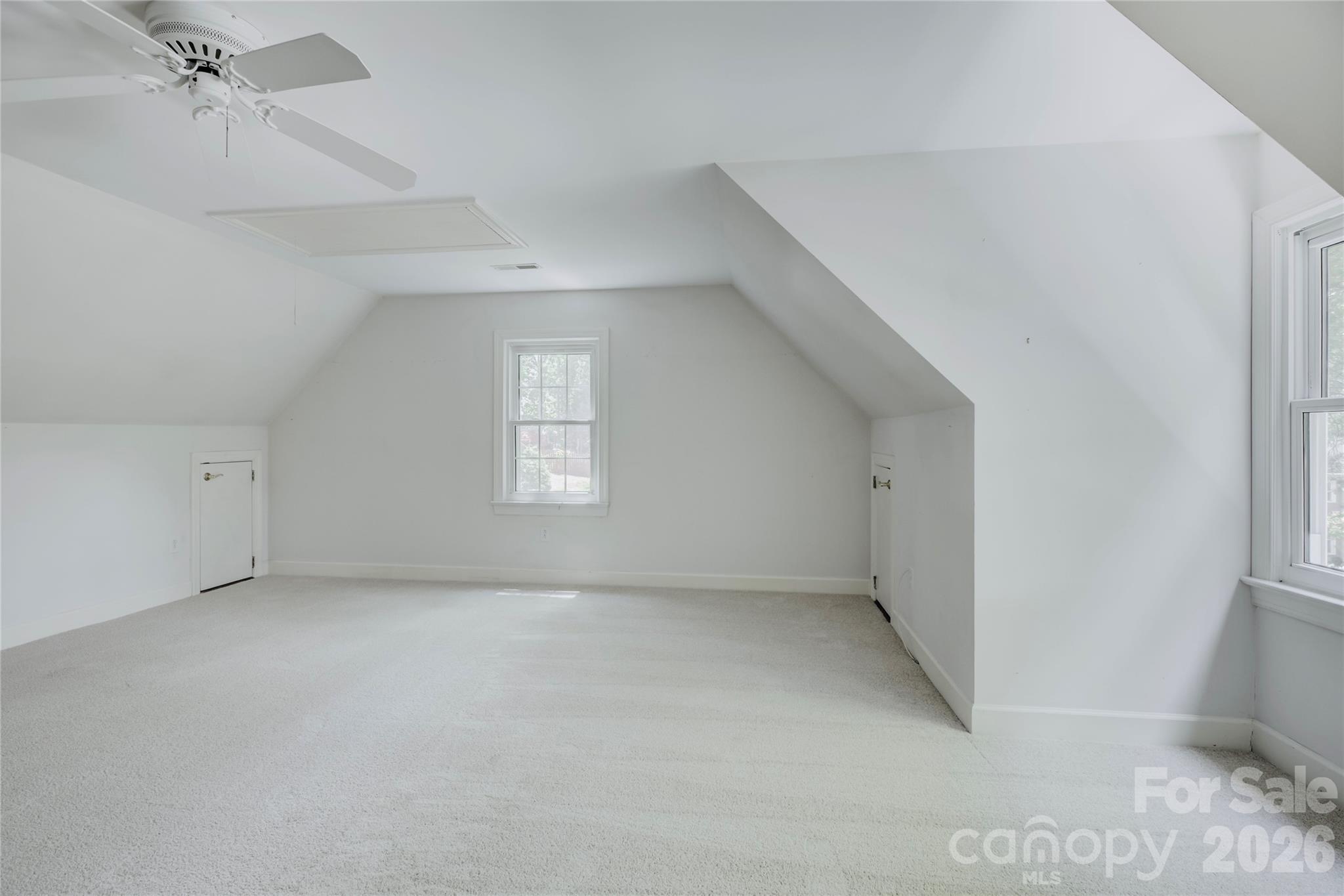 15608 Woodland Ridge Lane Unit: 13