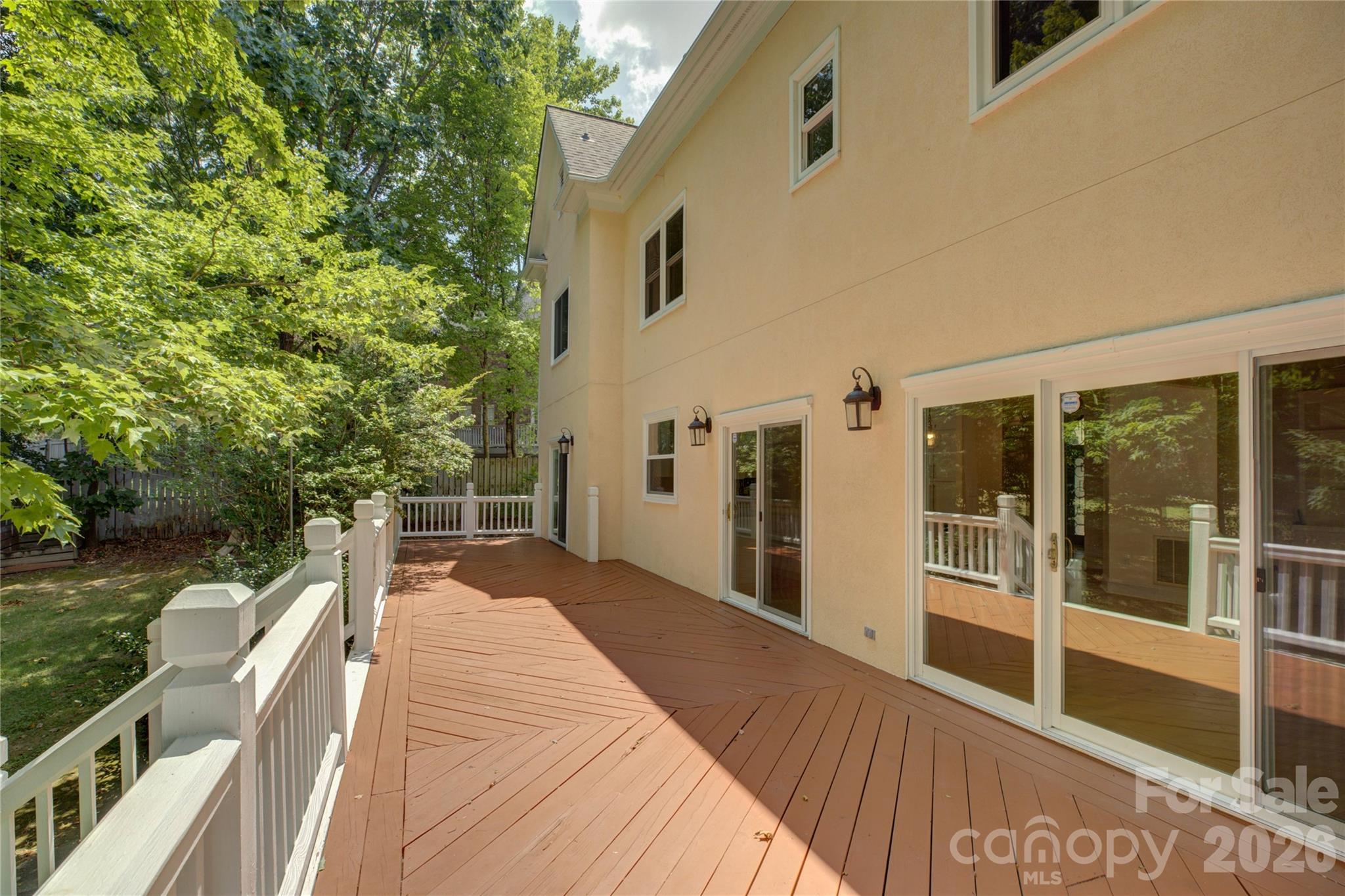 15608 Woodland Ridge Lane Unit: 13