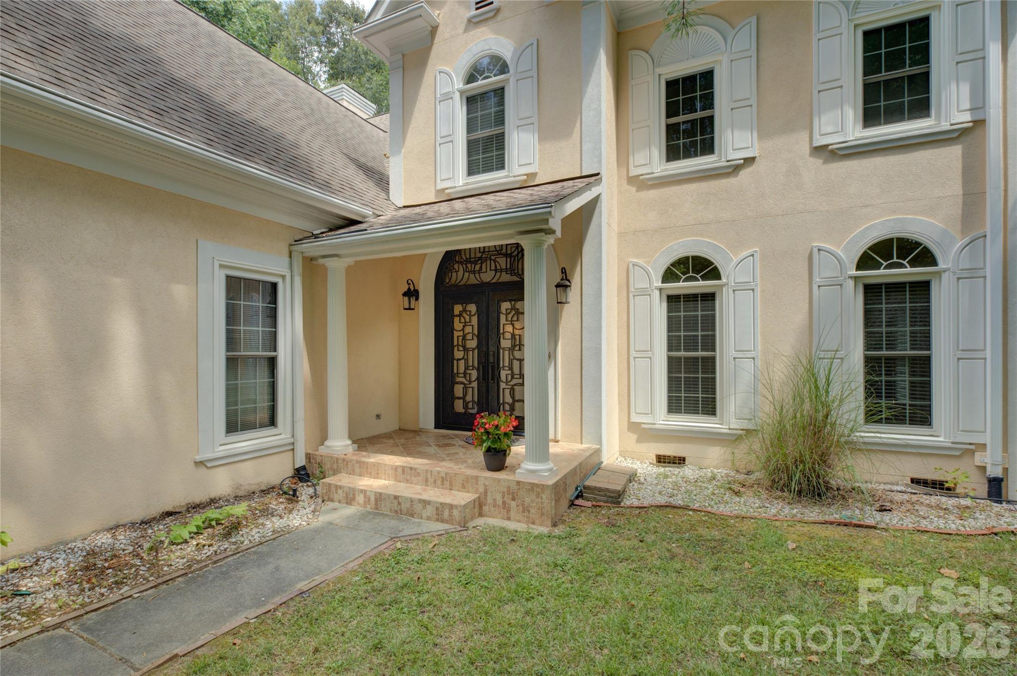 15608 Woodland Ridge Lane Unit: 13