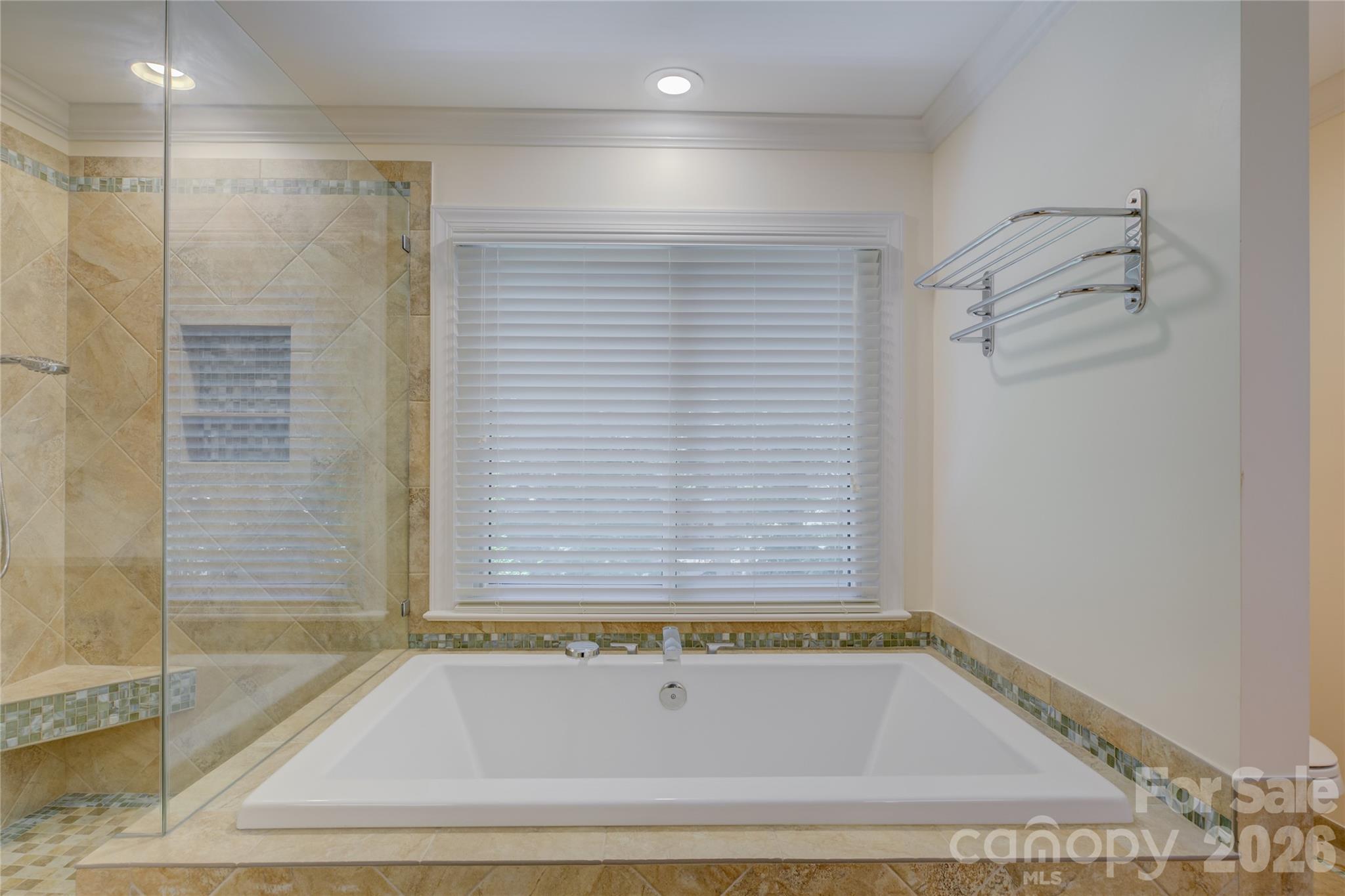 15608 Woodland Ridge Lane Unit: 13
