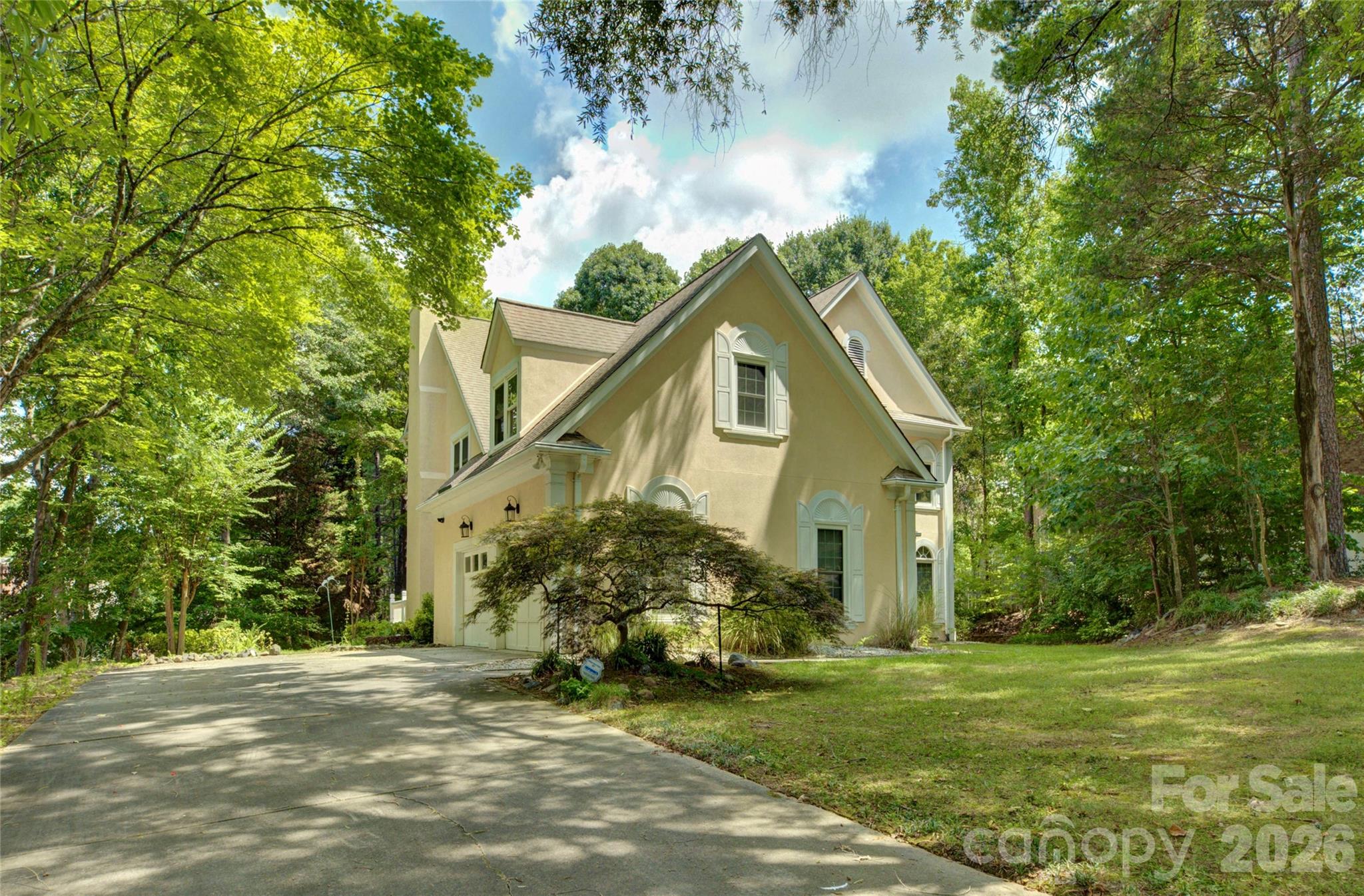 15608 Woodland Ridge Lane Unit: 13