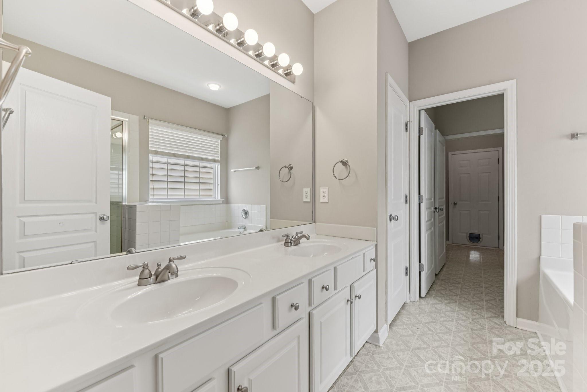 6506 Avonlea Court