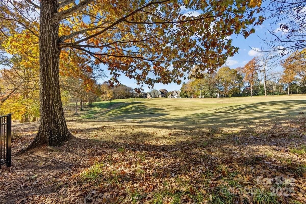 7625 Seton House Lane