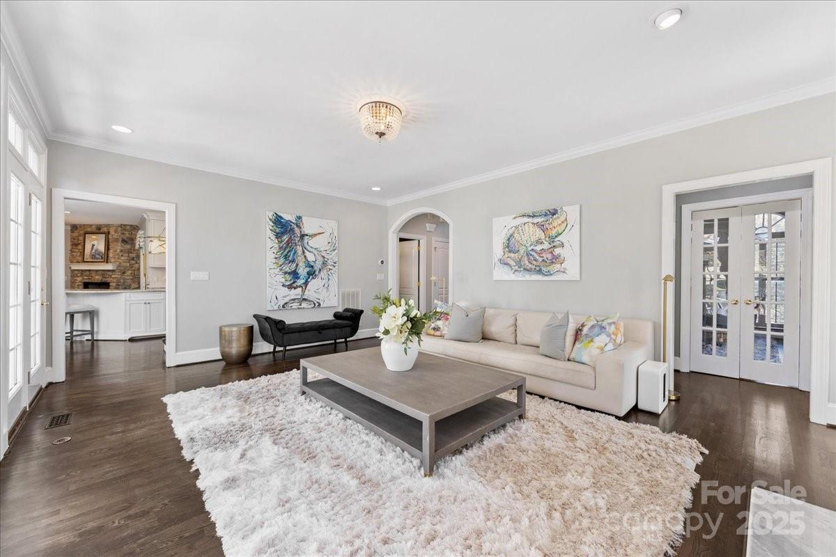 7625 Seton House Lane