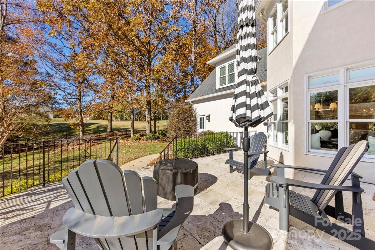 7625 Seton House Lane