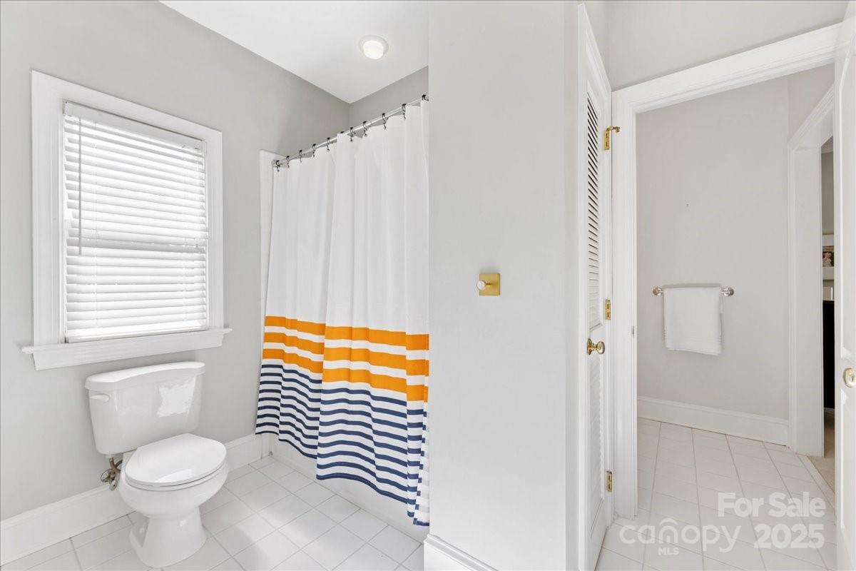 7625 Seton House Lane