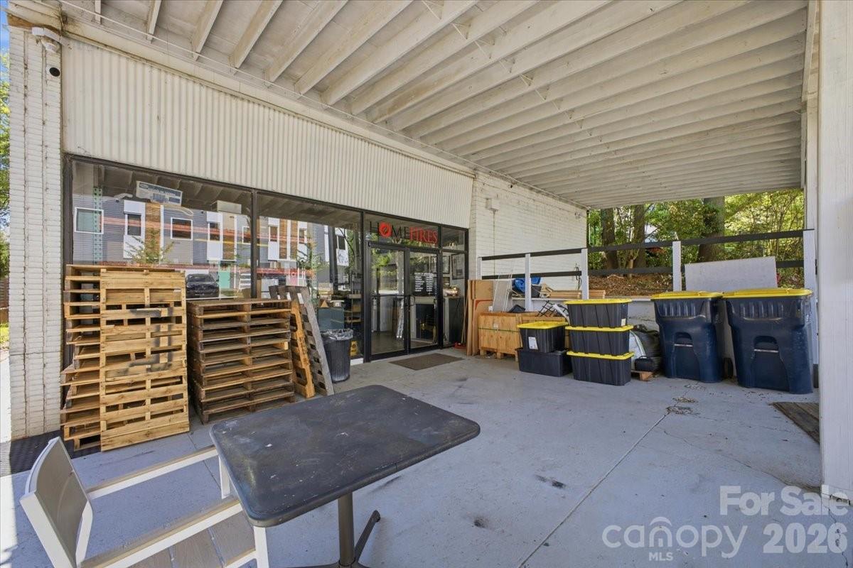 2644 Shenandoah Avenue