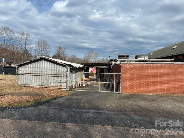 203 E 29th Street